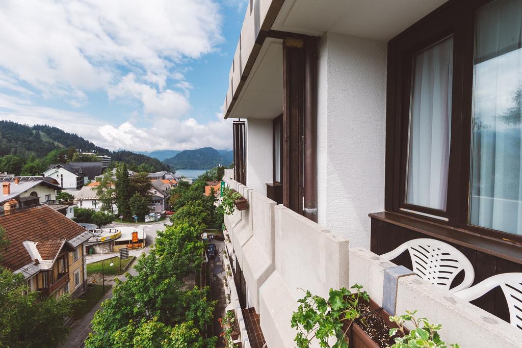 Hotel Krim Μπλεντ Εξωτερικό φωτογραφία