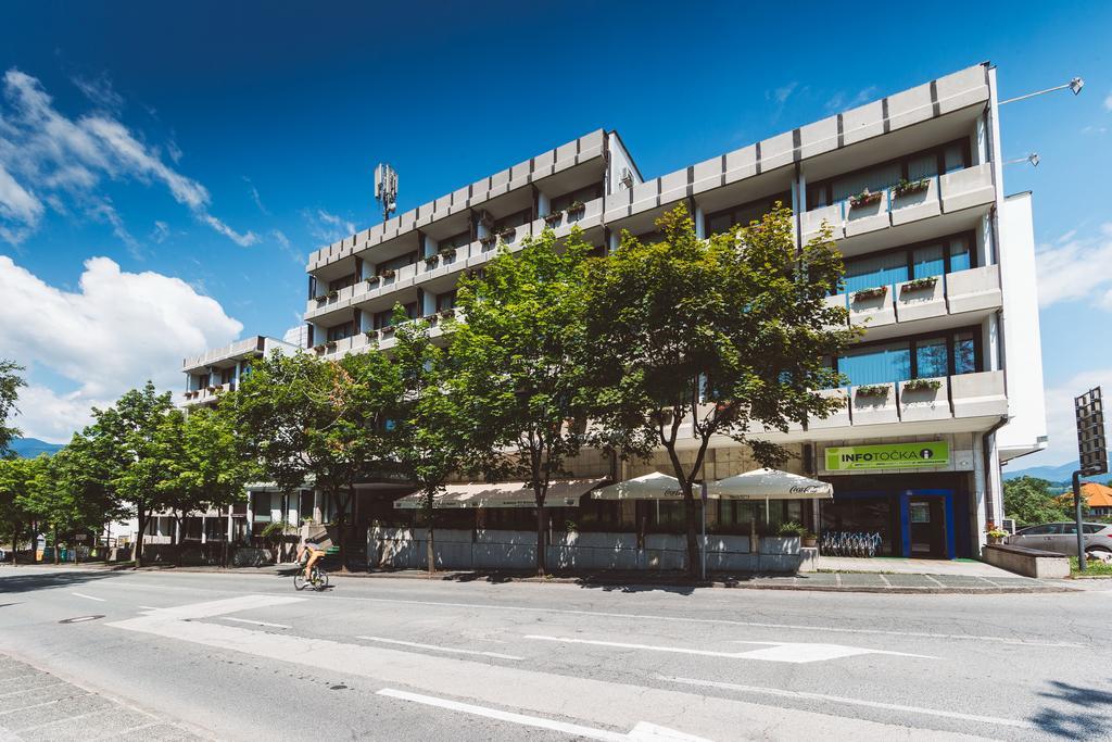 Hotel Krim Μπλεντ Εξωτερικό φωτογραφία