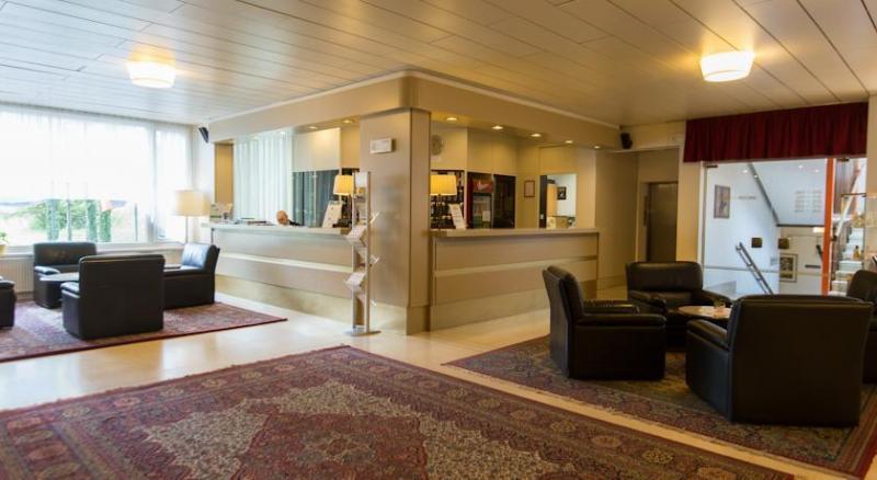 Hotel Krim Μπλεντ Εξωτερικό φωτογραφία